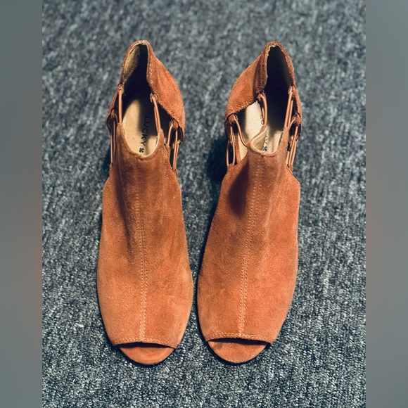 Chic platform shoes - Picture 3 of 6